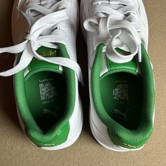 PUMA Court Classy Sneaker- Color: Puma White-Archive Green-Gold -Size 6 - Picture 3 of 9
